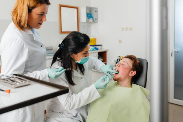Best Tooth Infection Emergency Dentist  in China, TX